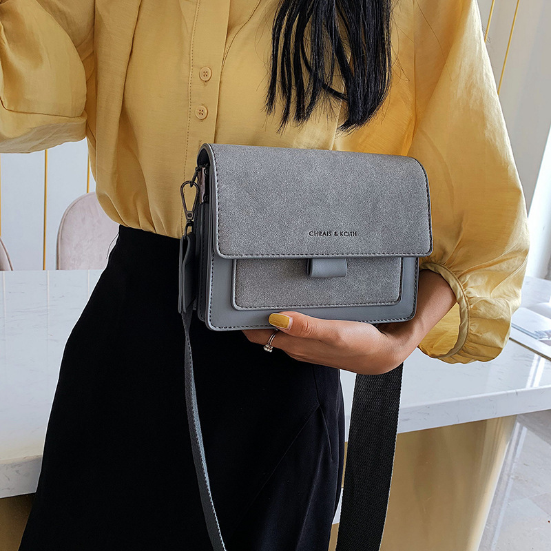حقيبة كتف من القماش المصنفر لل - مراجعة Women Accessories Pouch وسعره
