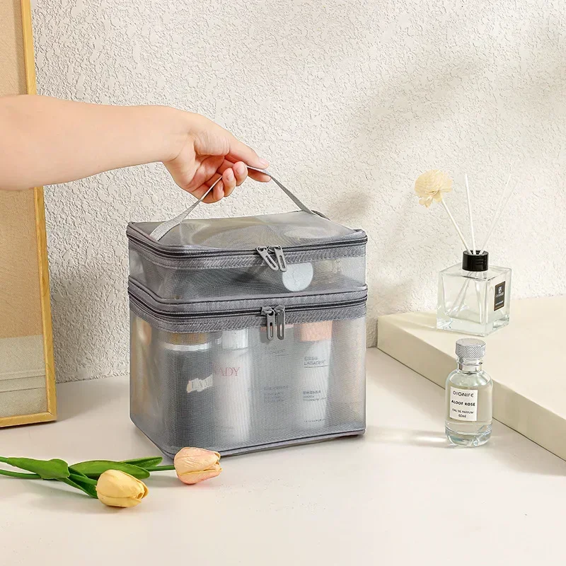 حقيبة مستحضرات تجميل شفافة من  - مراجعة Women Accessories Organizer وسعره